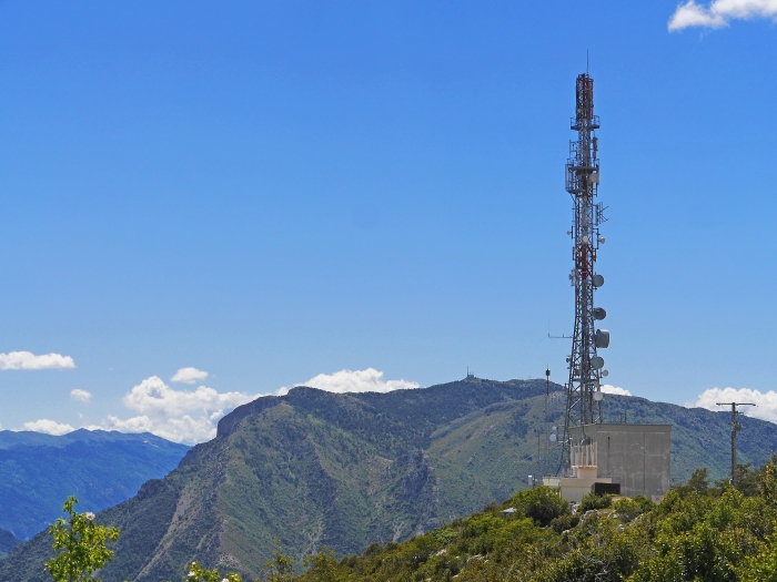 Telecommunication